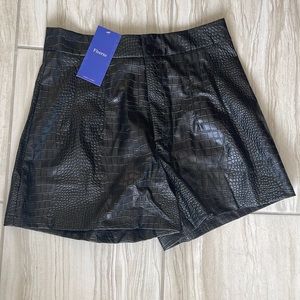 Snakeskin (faux) high waisted shorts, size Large. Button and zipper closure.